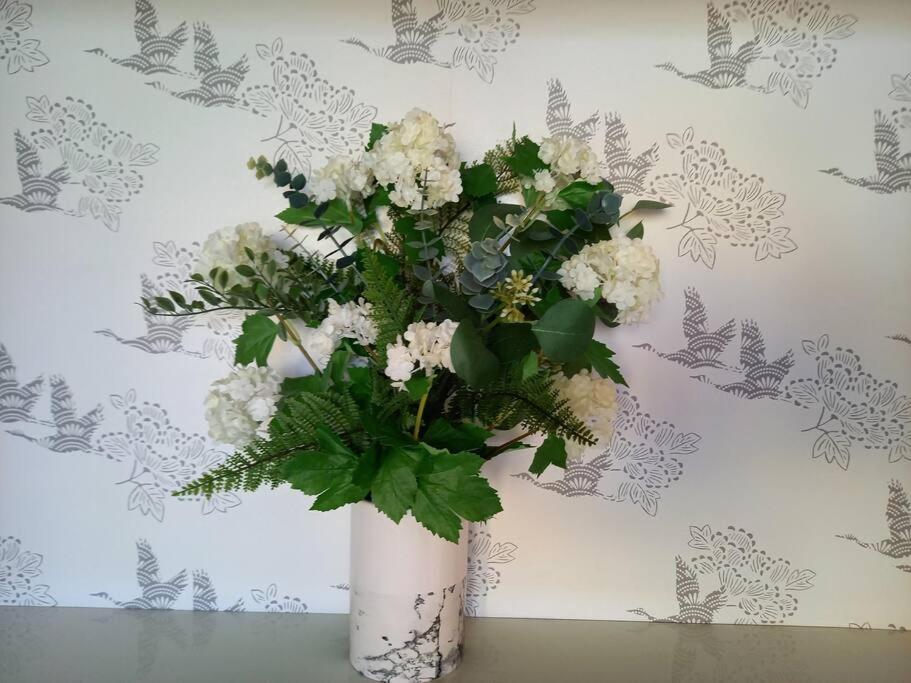 Holiday home Grand Lieu : Maisonnette Au Calme Avec Jardin *
