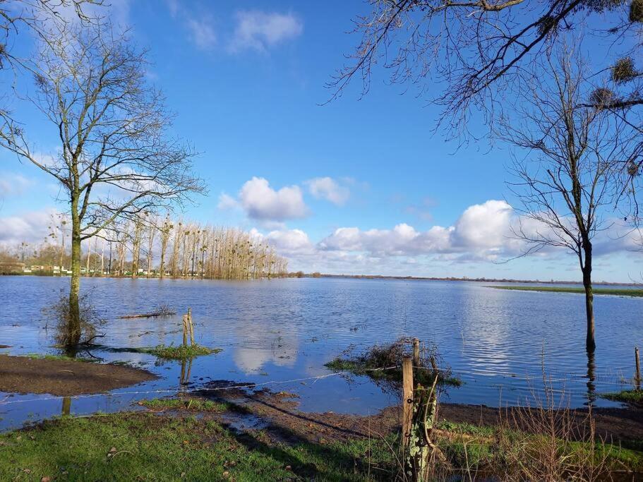 Grand Lieu : Maisonnette Au Calme Avec Jardin Casa vacanze *